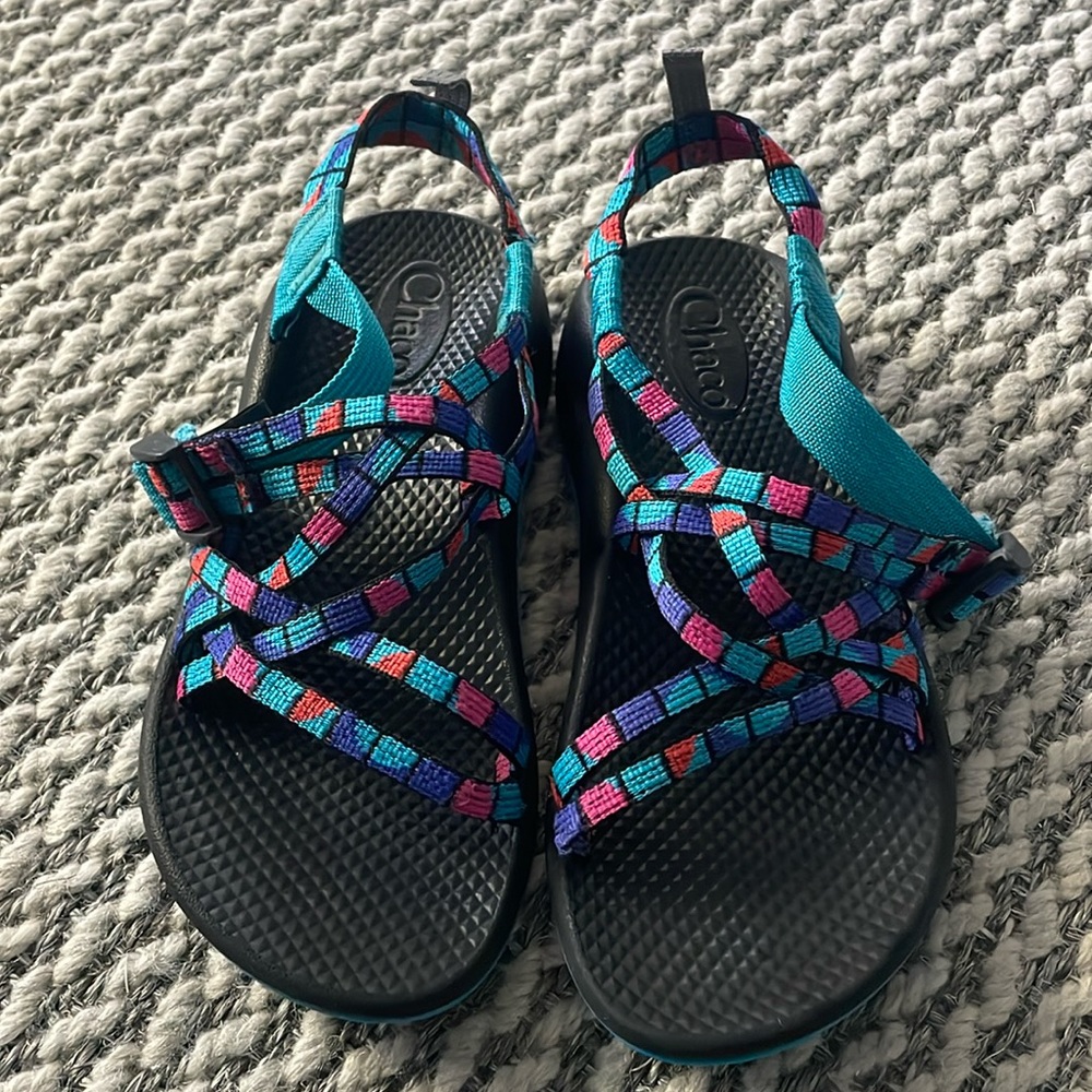 Girls Chacos